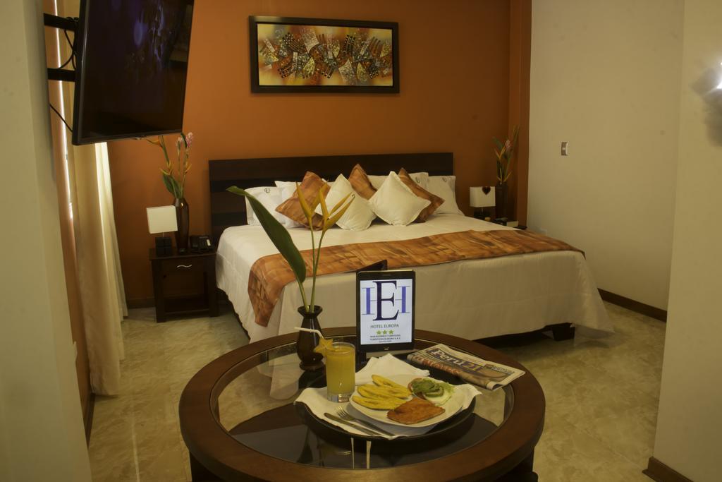 Hotel Europa Iquitos Exterior foto